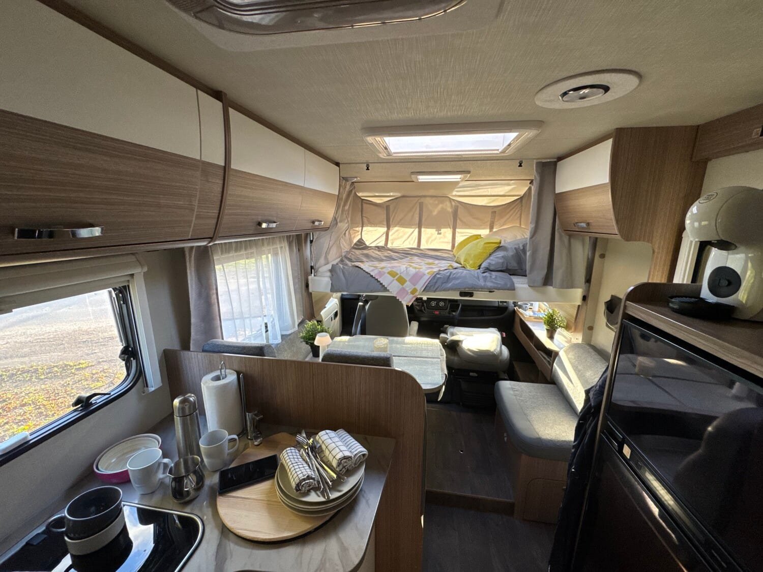 detalles-interiores-autocaravana-carthago-corado-i-449.jpeg